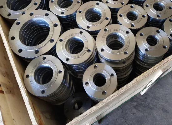 Aluminium-pipes-and-flanges-01